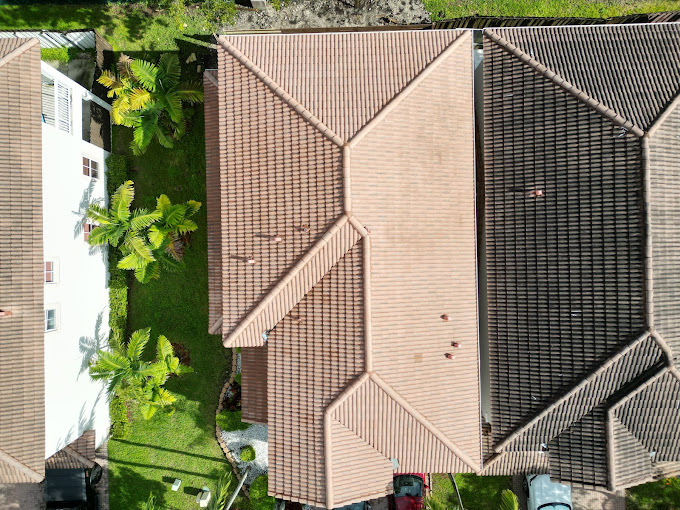 How do I Clean my Roof without a Pressure Washer