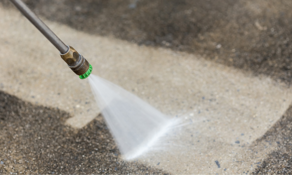 How to Pressure Clean Your Driveway