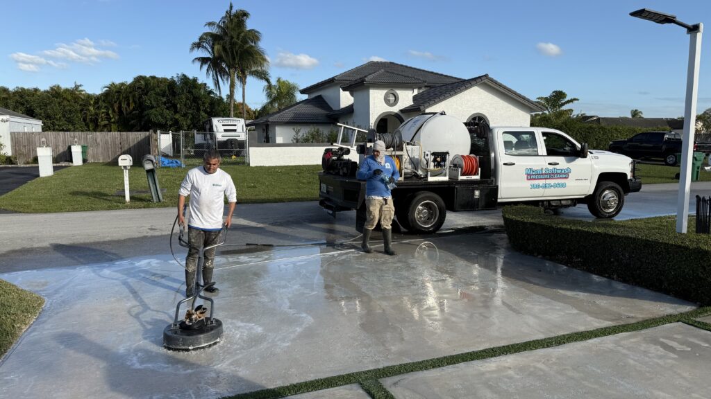 pressure cleaning services miami