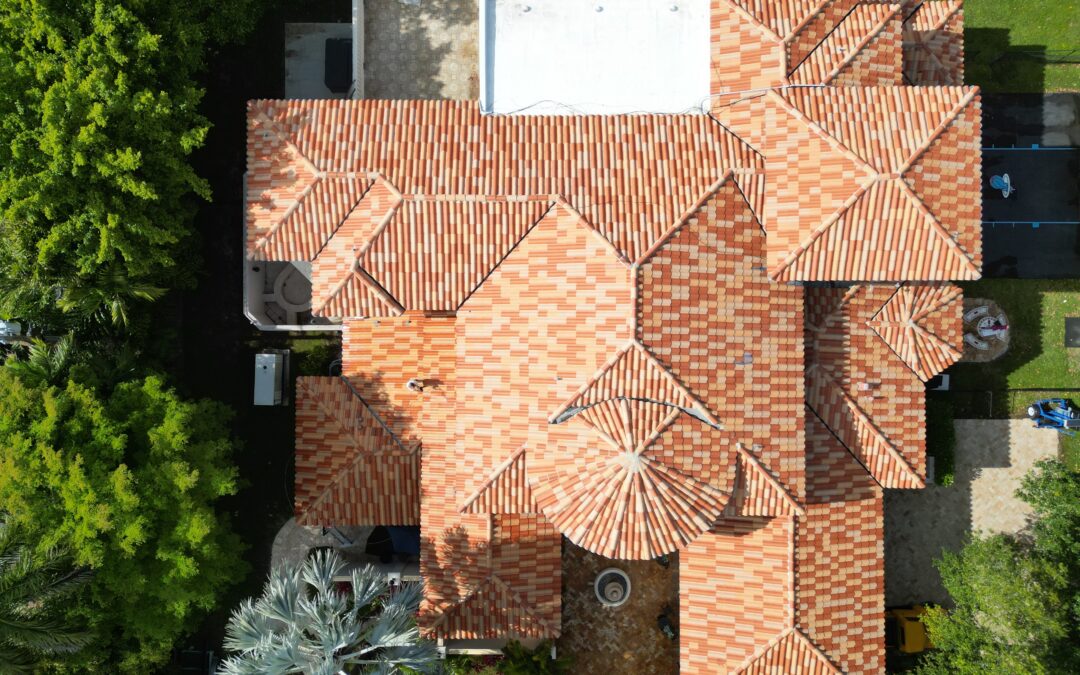 Miami Softwash Roof Cleaning: Protect Your Roof the Right Way