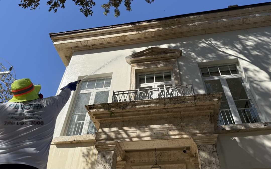 How Long Does It Take to Pressure Clean a House?