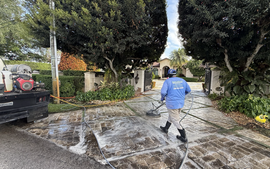 Driveway Oil Stain Cleaning in Pinecrest FL: Remove Dark Spots and Refresh Your Concrete