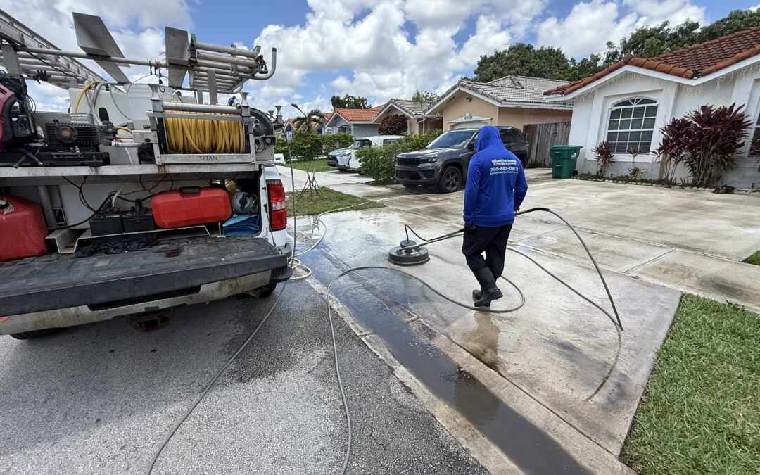 Driveway Tire Mark Removal in Miami FL: Professional Cleaning for a Cleaner Curb Appeal