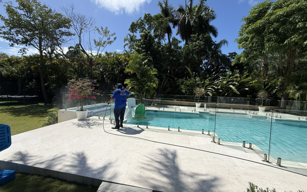 Pool Deck Cleaning in Doral: How to Prepare for Service